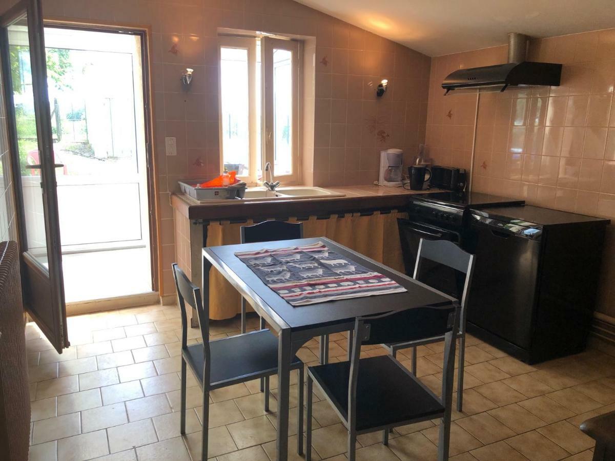 Chez Lysette Villa Mesnac Luaran gambar